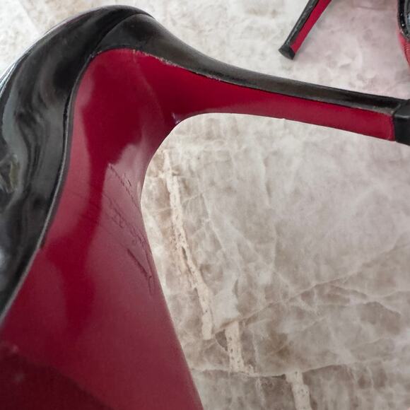 Authentic Christian Louboutin Black Patent Leather High Heeled Pumps size 37 - Picture 8 of 13